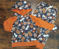 Kapuzenpullover-Set mit Halloween-Leckereien