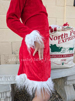 Vestido navideño de terciopelo rojo peludo