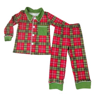 Pijama navideño de cuadros rojos y verdes